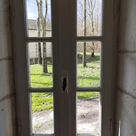 Chaleureux Au Calme Casa de Férias Salles-de-Barbezieux